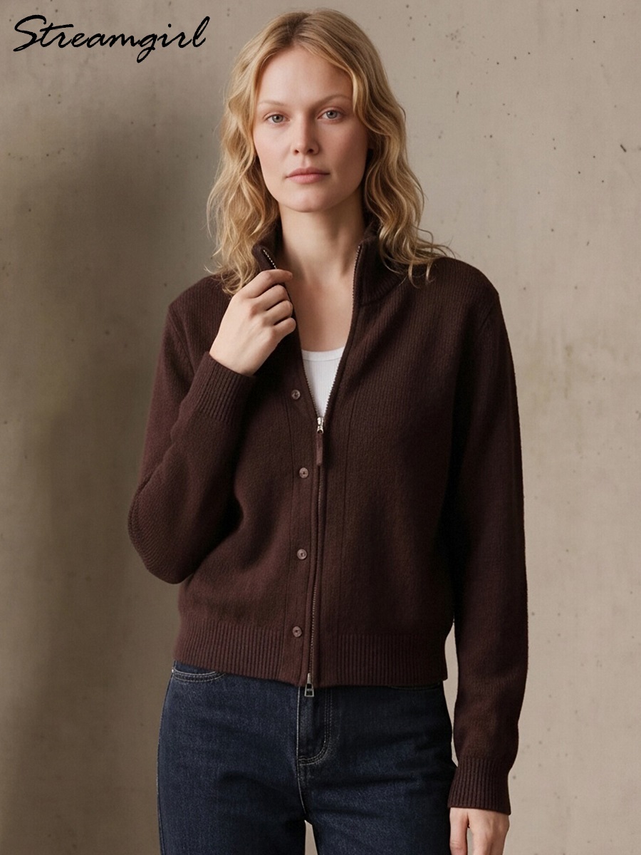 Coat Rack Standing - Cardigan en tricot à col roulé