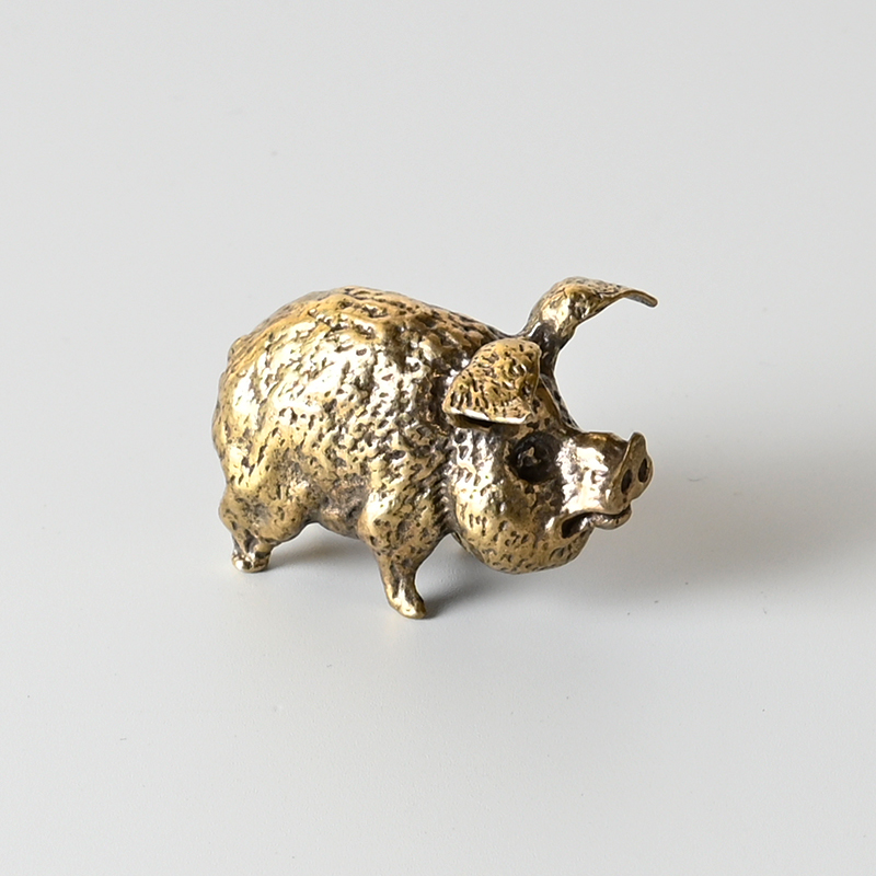 Petites décorations de cochon  - Office Furniture Loft avis et prix
